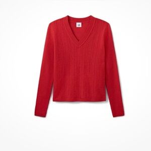 Cabi Perfect Pullover
Medium 
Fall ‘25 Limited Release